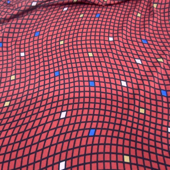 LuLaRoe Irma Dark Red Black Size Small High Low Tunic Length Geometric Pattern - Picture 9 of 9